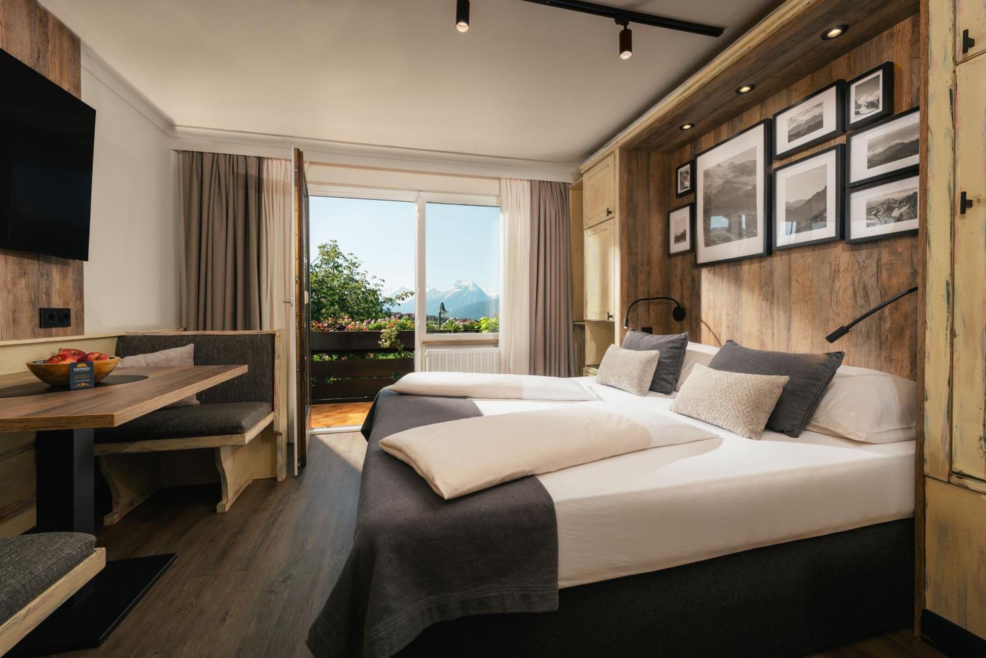 Mondi Hotel アクサムス エクステリア 写真