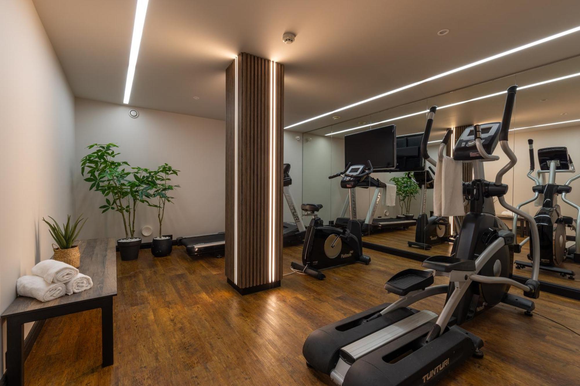 Mondi Hotel アクサムス エクステリア 写真