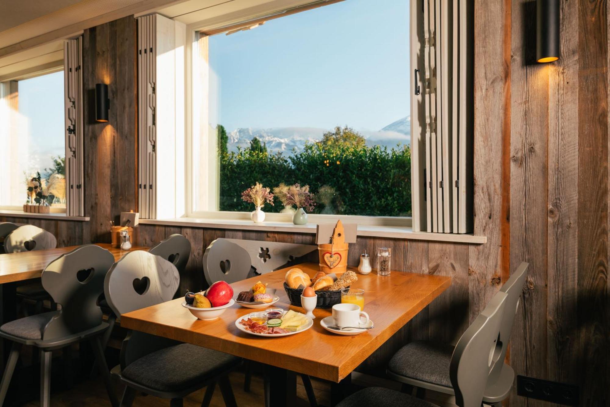 Mondi Hotel アクサムス エクステリア 写真